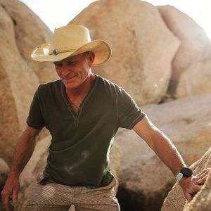 Meet your Posher, Chuck